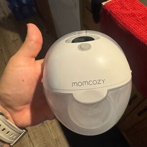 Momcozy M5